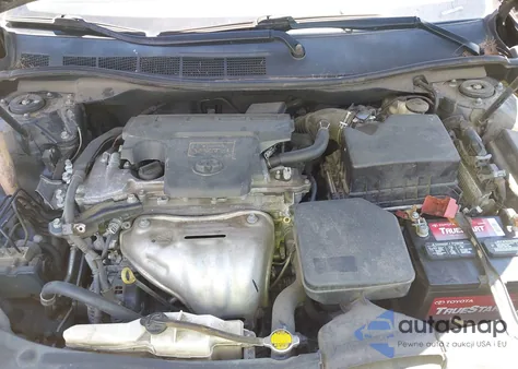 2015 Toyota Camry Le z USA, uszkodzony, nr VIN 4T4BF1FK2FR457823